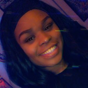 Meet your Posher, Sierra